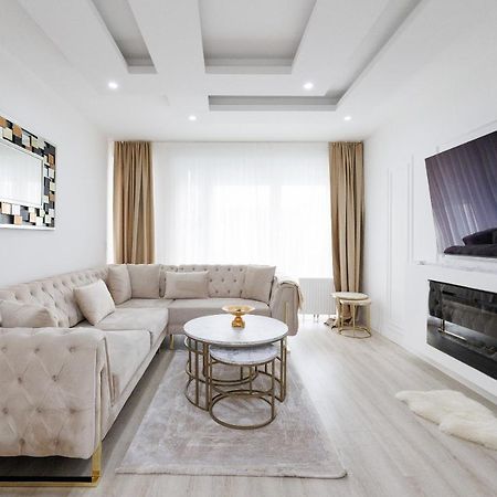 וינה Old Residence מראה חיצוני תמונה
