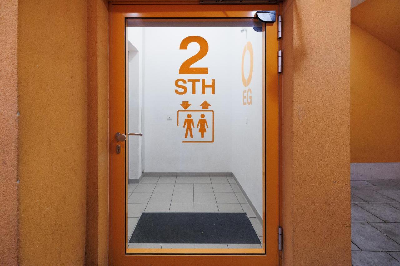 וינה Old Residence מראה חיצוני תמונה